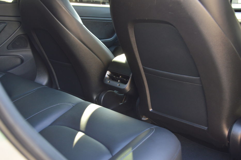 Продам Tesla Model 3 Dual Motor Long Range 2018 года в Одессе