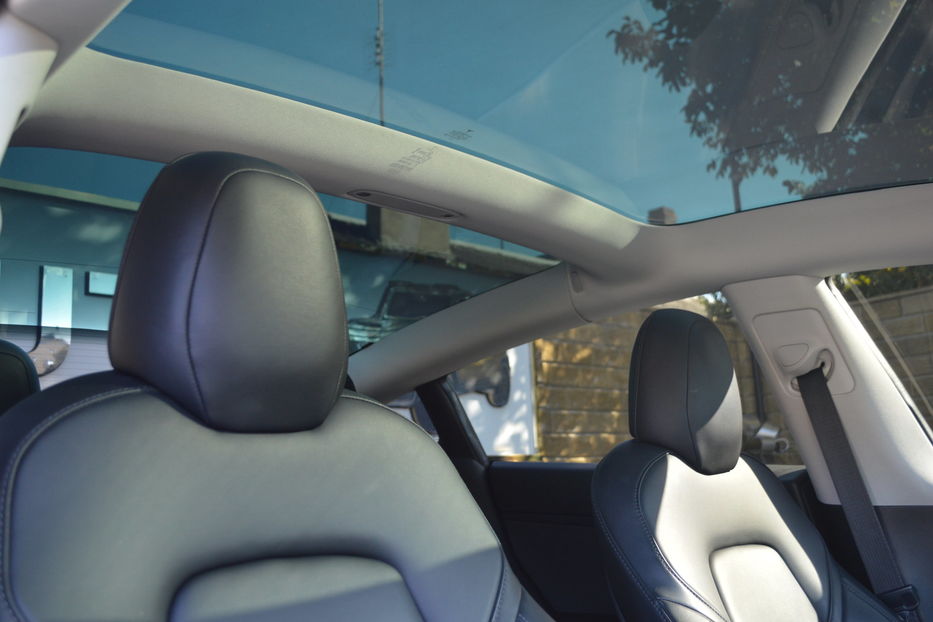 Продам Tesla Model 3 Dual Motor Long Range 2018 года в Одессе