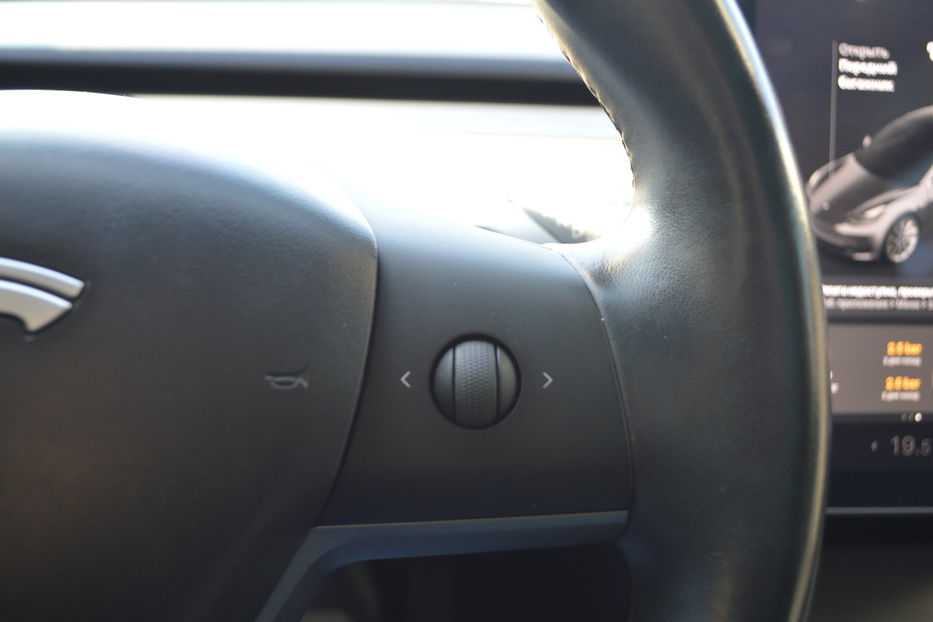 Продам Tesla Model 3 Dual Motor Long Range 2018 года в Одессе