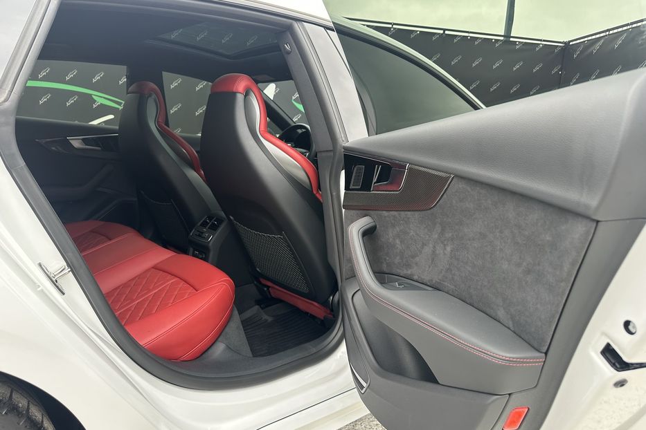 Продам Audi S5 Quattro  2024 года в Киеве