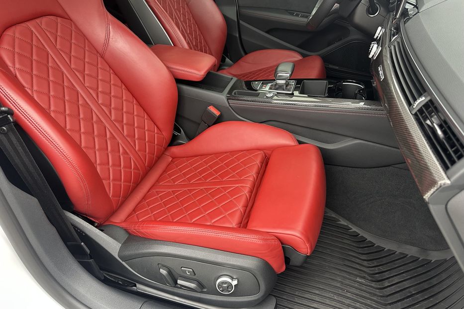 Продам Audi S5 Quattro  2024 года в Киеве