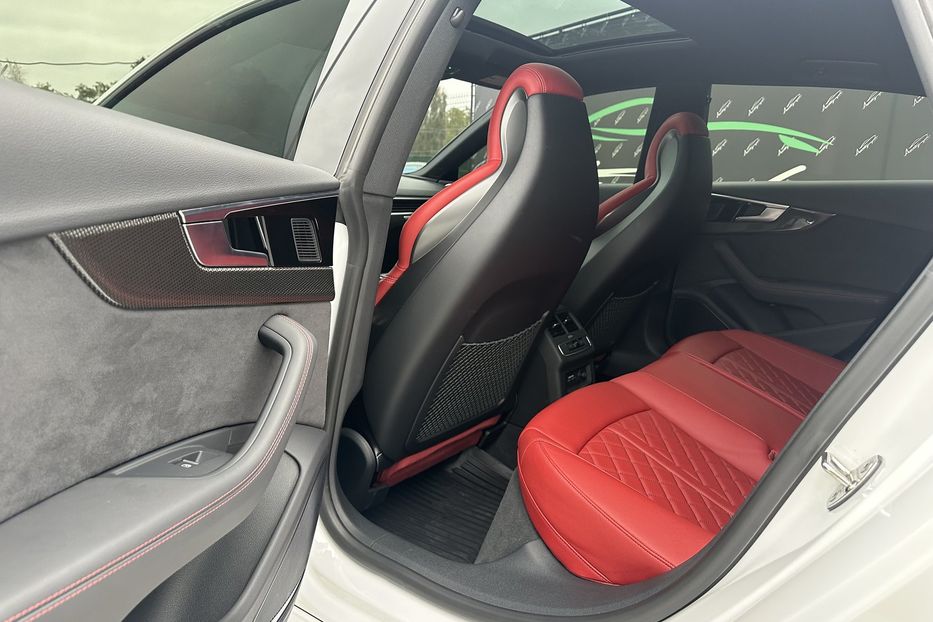 Продам Audi S5 Quattro  2024 года в Киеве