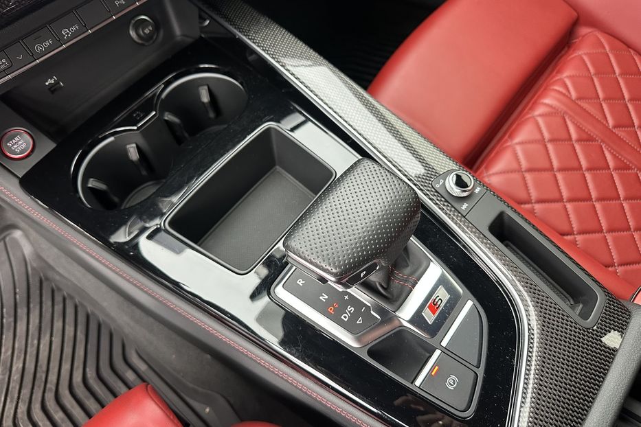 Продам Audi S5 Quattro  2024 года в Киеве