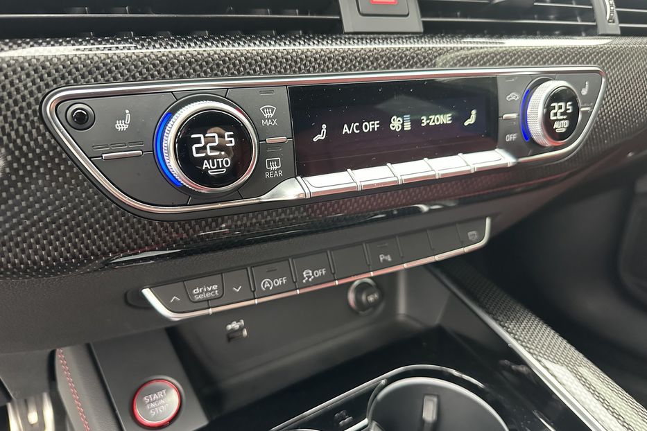 Продам Audi S5 Quattro  2024 года в Киеве