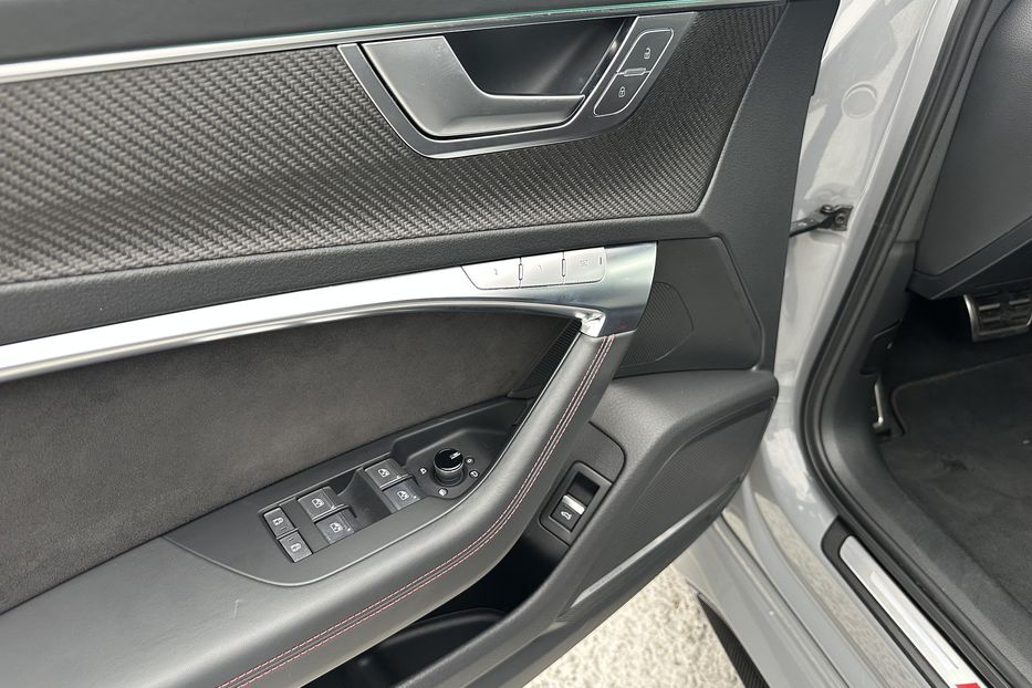 Продам Audi RS6 Quattro 2020 года в Киеве