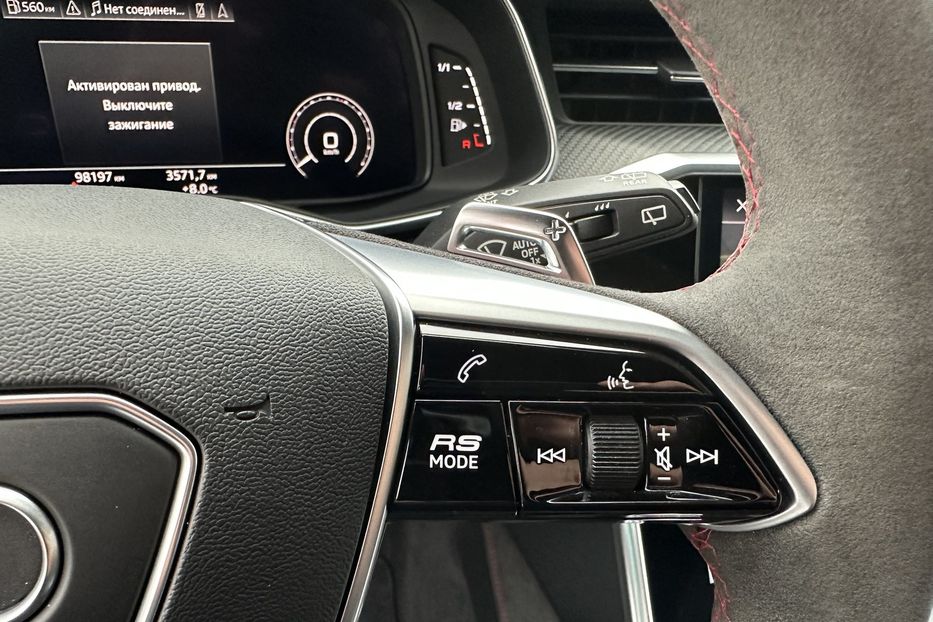 Продам Audi RS6 Quattro 2020 года в Киеве