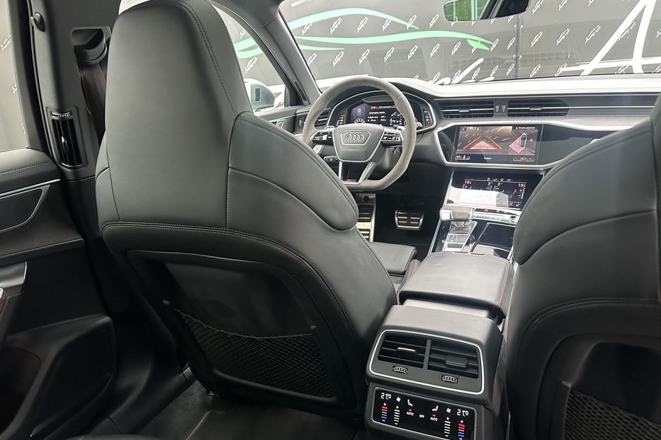 Продам Audi RS6 Quattro 2020 года в Киеве