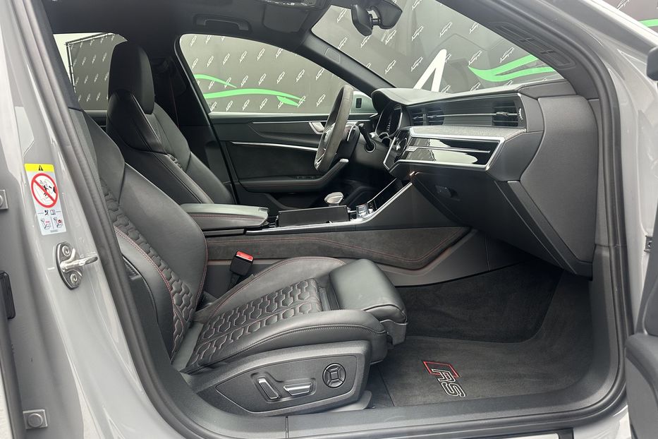 Продам Audi RS6 Quattro 2020 года в Киеве