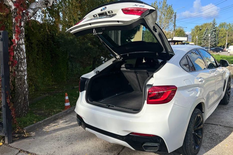 Продам BMW X6 35i 2018 года в Черновцах