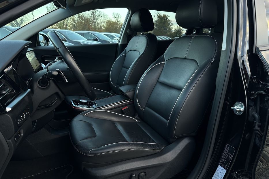 Продам Kia Niro 64кВт Макс.комплектація! 2020 года в Львове