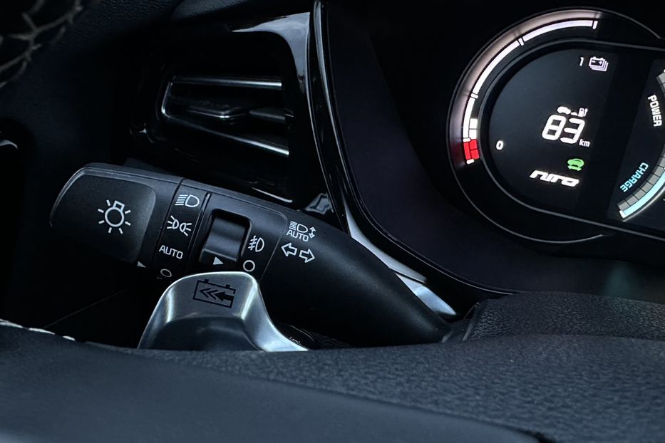 Продам Kia Niro 64кВт Макс.комплектація! 2020 года в Львове