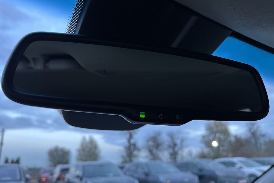 Продам Kia Niro 64кВт Макс.комплектація! 2020 года в Львове