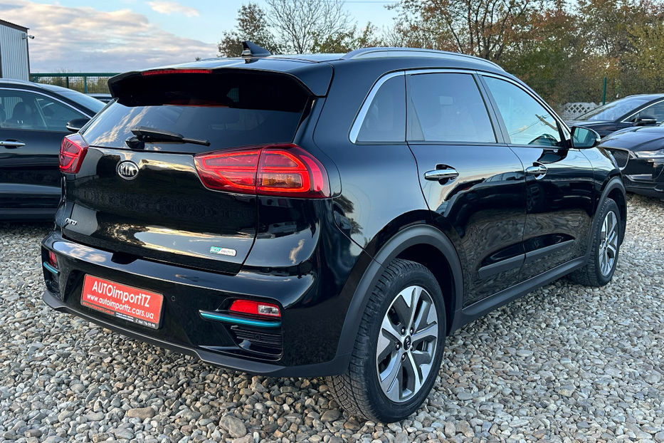 Продам Kia Niro 64кВт Макс.комплектація! 2020 года в Львове