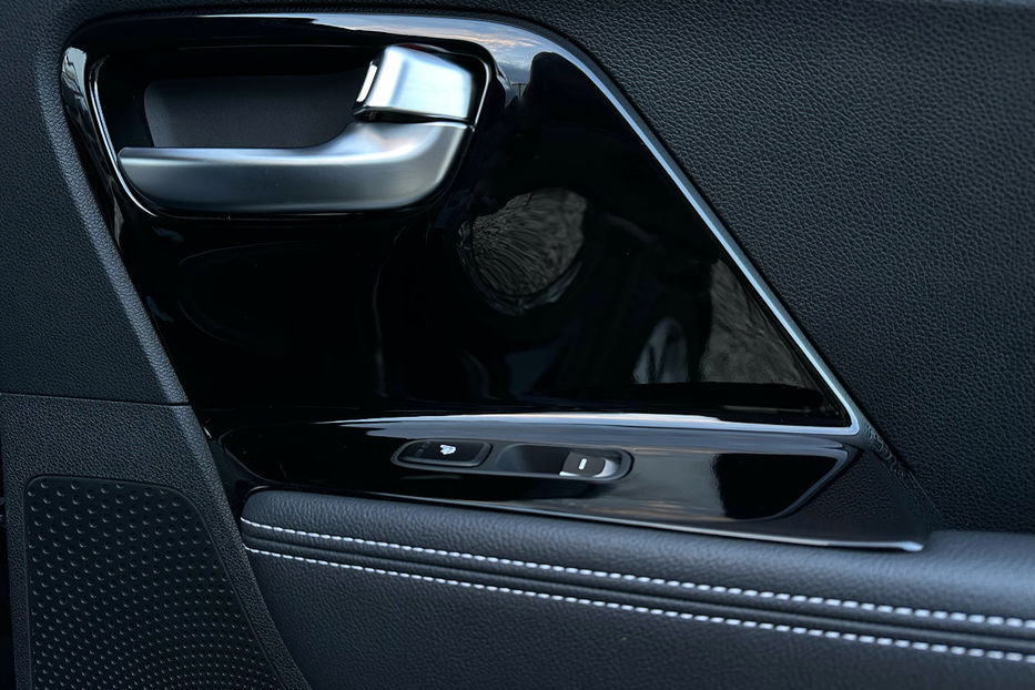 Продам Kia Niro 64кВт Макс.комплектація! 2020 года в Львове