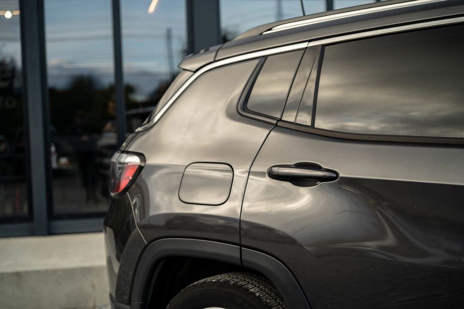 Продам Jeep Compass Limited 2020 года в Черновцах