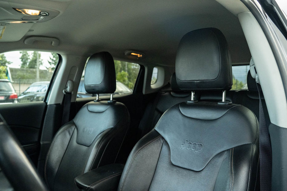 Продам Jeep Compass Limited 2020 года в Черновцах