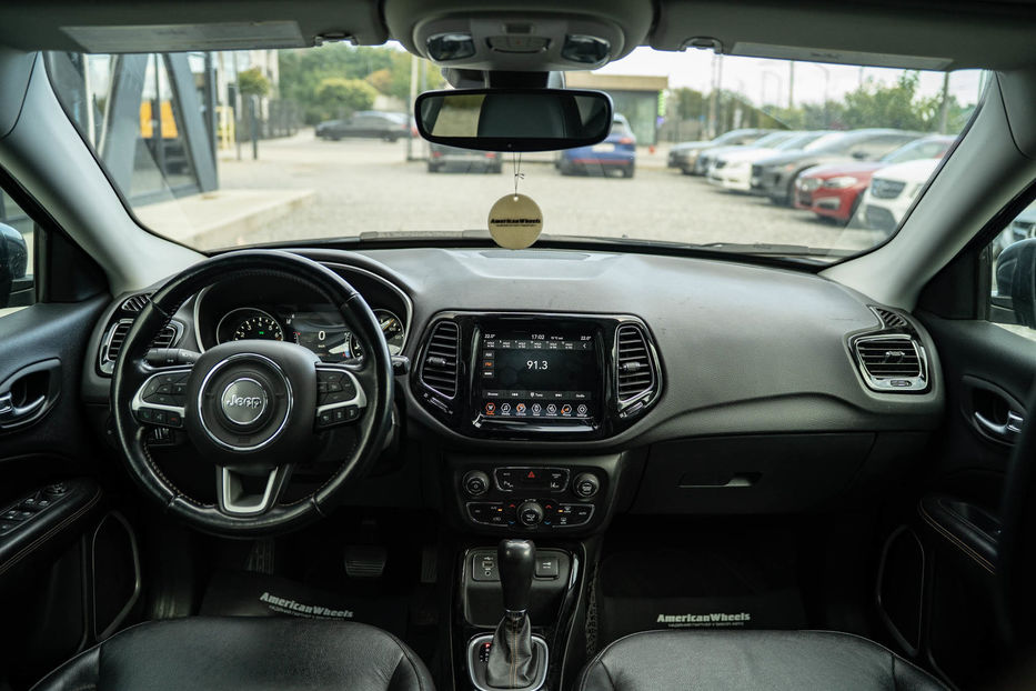 Продам Jeep Compass Limited 2020 года в Черновцах