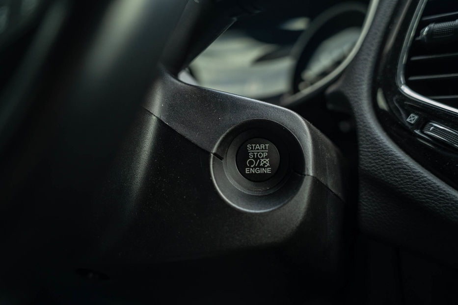 Продам Jeep Compass Limited 2020 года в Черновцах