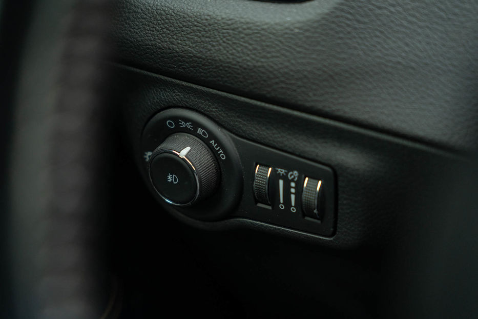 Продам Jeep Compass Limited 2020 года в Черновцах