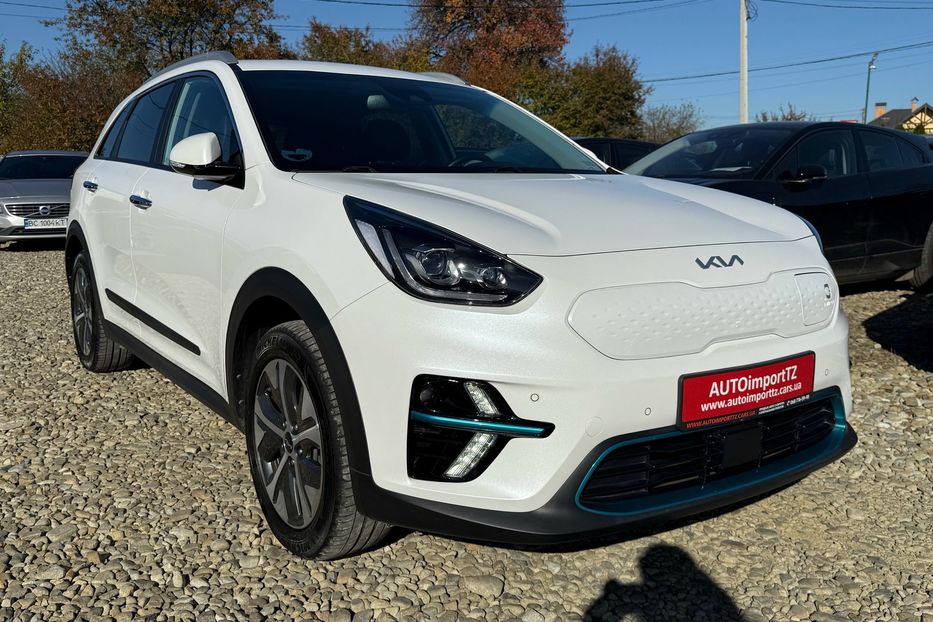 Продам Kia Niro 64кВтТепловийПідгрвсидінькерма 2022 года в Львове