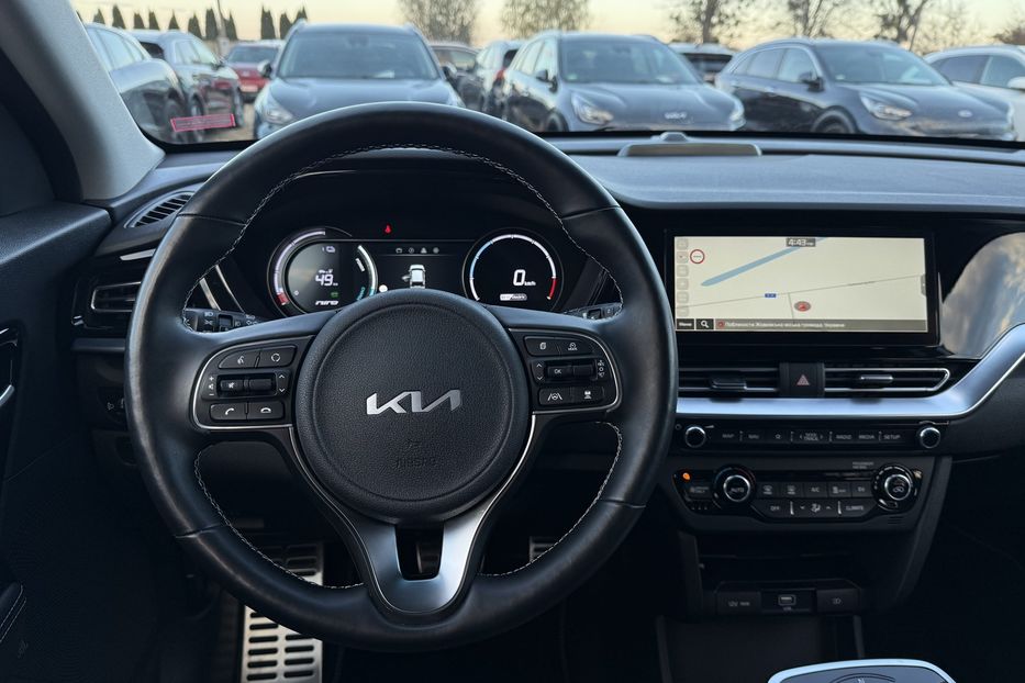 Продам Kia Niro 64кВтТепловийПідгрвсидінькерма 2022 года в Львове
