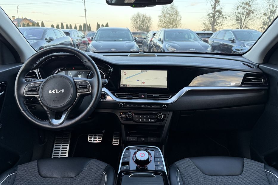 Продам Kia Niro 64кВтТепловийПідгрвсидінькерма 2022 года в Львове