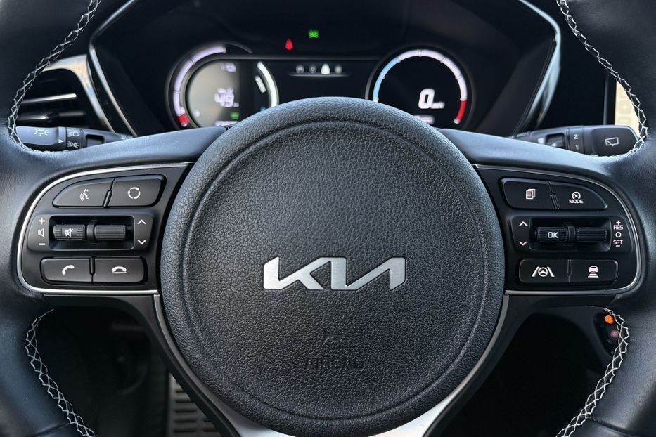 Продам Kia Niro 64кВтТепловийПідгрвсидінькерма 2022 года в Львове