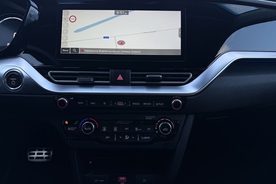 Продам Kia Niro 64кВтТепловийПідгрвсидінькерма 2022 года в Львове