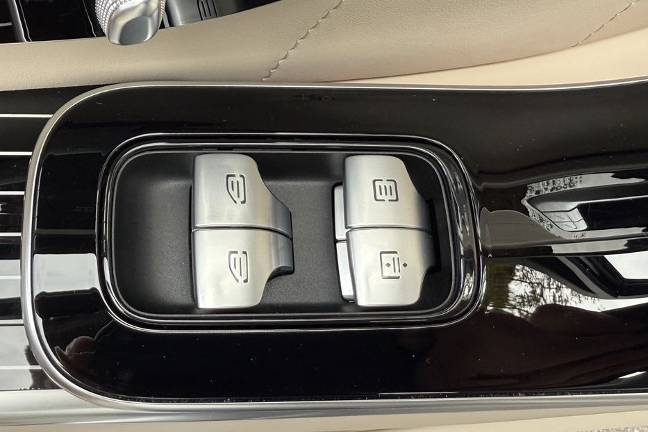 Продам Mercedes-Benz S-Class S580 LONG 2024 года в Киеве