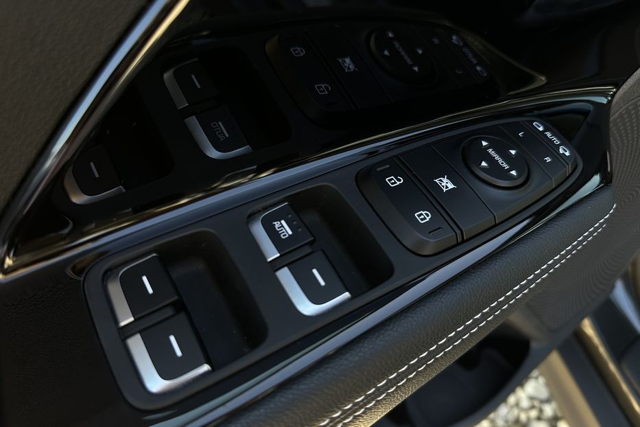 Продам Kia Niro 64кВтТепловийПідгрвсидінькерма 2021 года в Львове