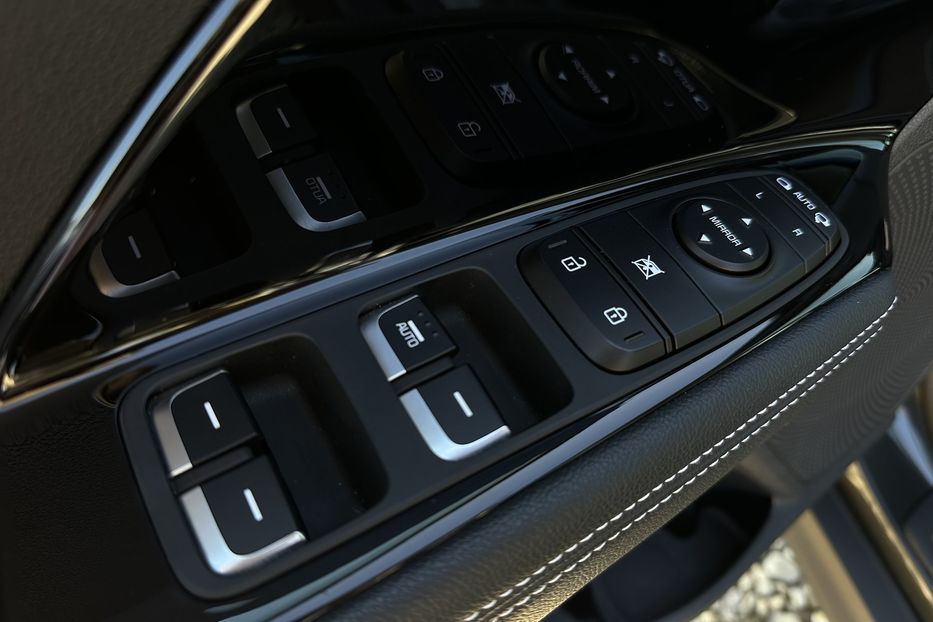 Продам Kia Niro 64кВтТепловийПідгрвсидінькерма 2021 года в Львове