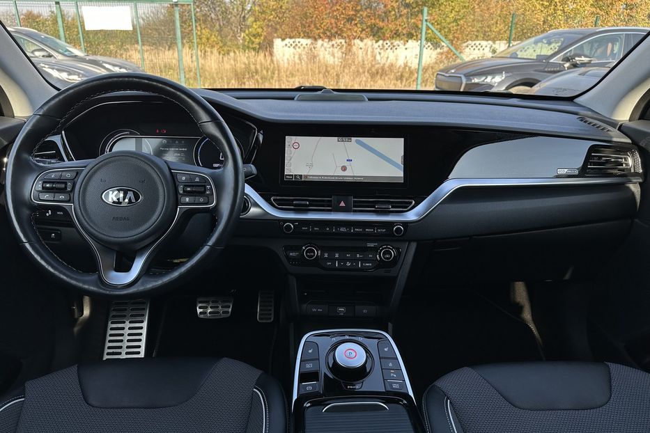 Продам Kia Niro 64кВтТепловийПідгрвсидінькерма 2021 года в Львове