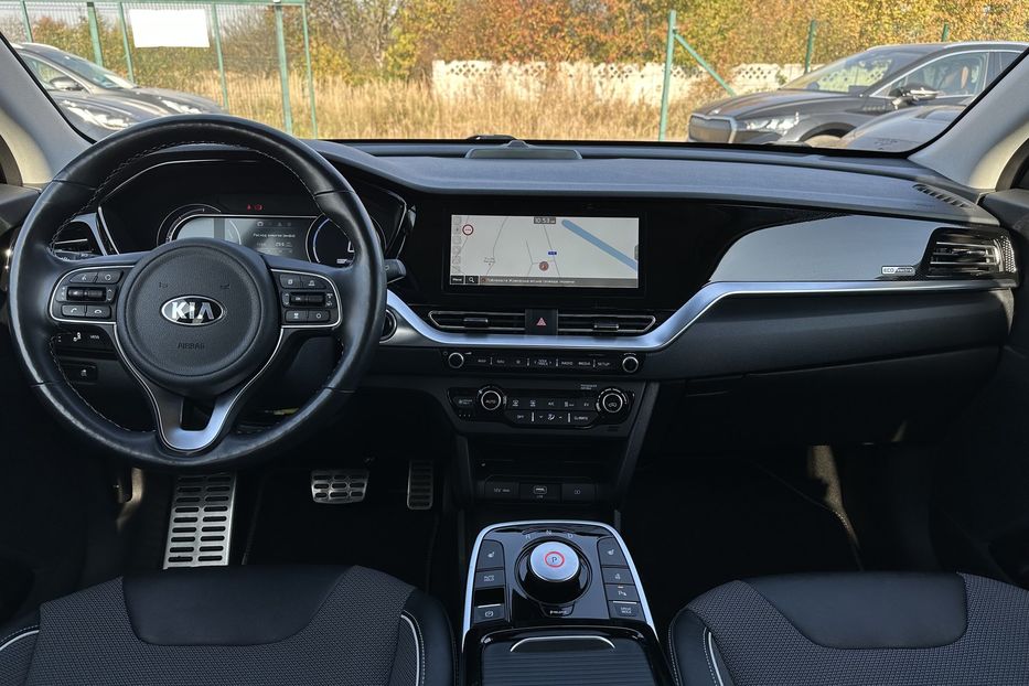 Продам Kia Niro 64кВтТепловийПідгрвсидінькерма 2021 года в Львове