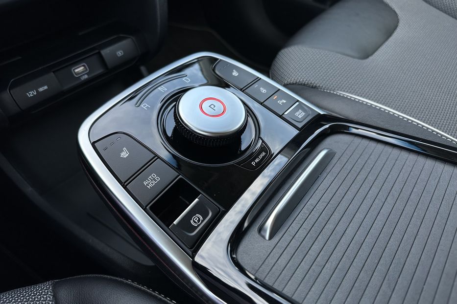 Продам Kia Niro 64кВтТепловийПідгрвсидінькерма 2021 года в Львове