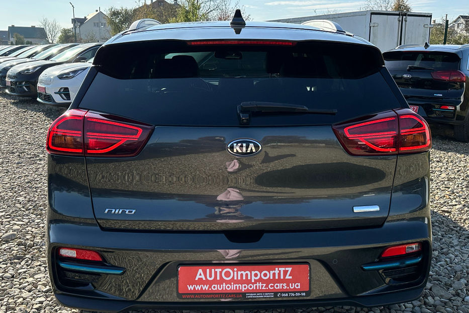 Продам Kia Niro 64кВтТепловийПідгрвсидінькерма 2021 года в Львове