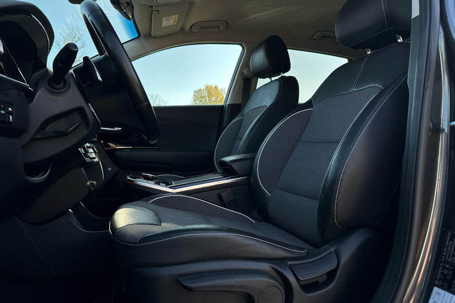 Продам Kia Niro 64кВтТепловийПідгрвсидінькерма 2021 года в Львове