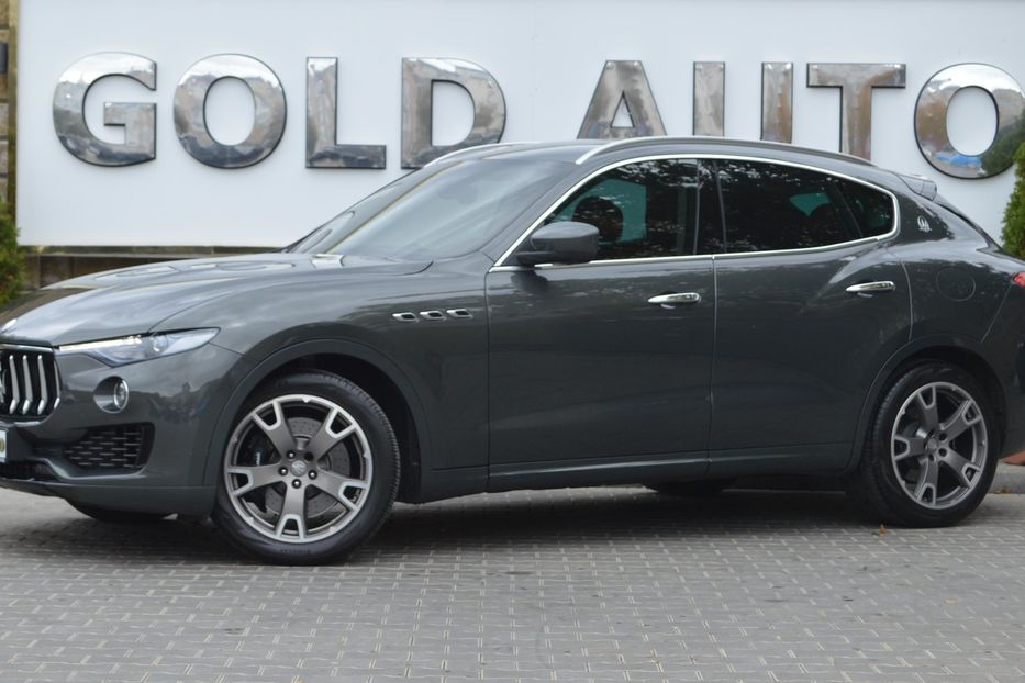 Продам Maserati Levante SQ4 2017 года в Одессе