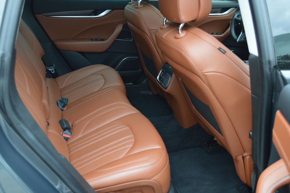 Продам Maserati Levante SQ4 2017 года в Одессе