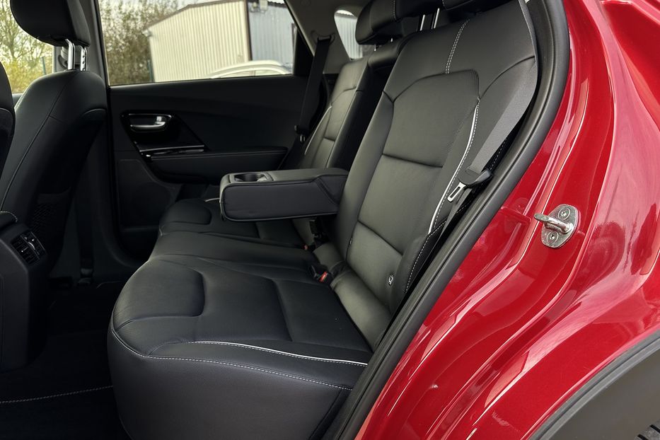 Продам Kia Niro  64кВт Зарезервовано 2020 года в Львове