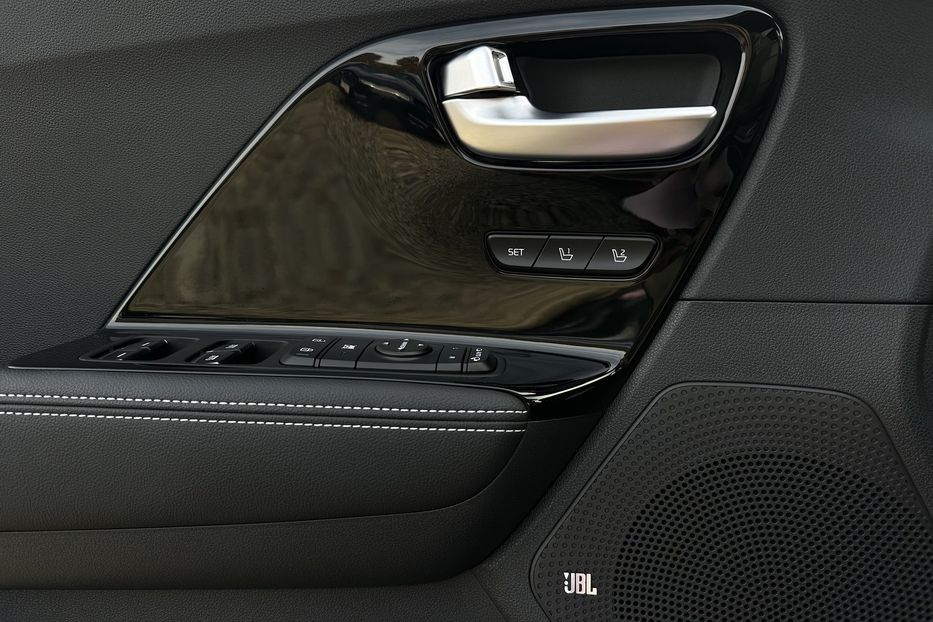 Продам Kia Niro  64кВт Зарезервовано 2020 года в Львове