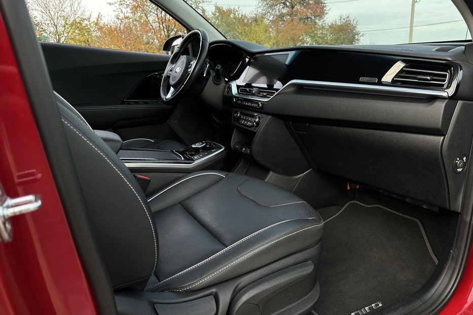 Продам Kia Niro  64кВт Зарезервовано 2020 года в Львове