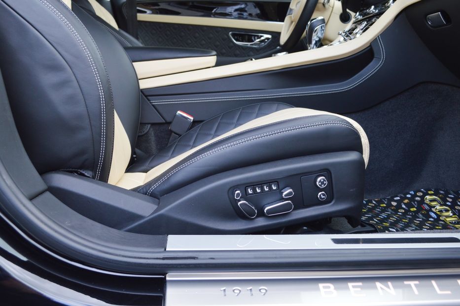 Продам Bentley Continental GT 2019 года в Одессе