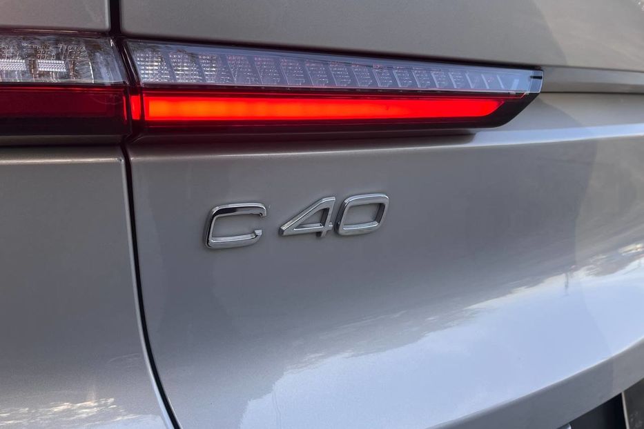 Продам Volvo A С40 RECHARGE 2023 года в Черновцах