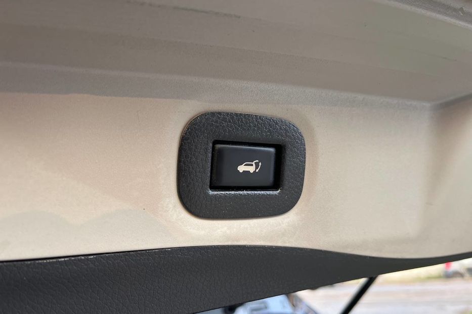 Продам Nissan Rogue 2019 года в Черновцах