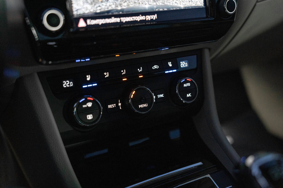 Продам Skoda Superb Laurin & Klement 2017 года в Черновцах