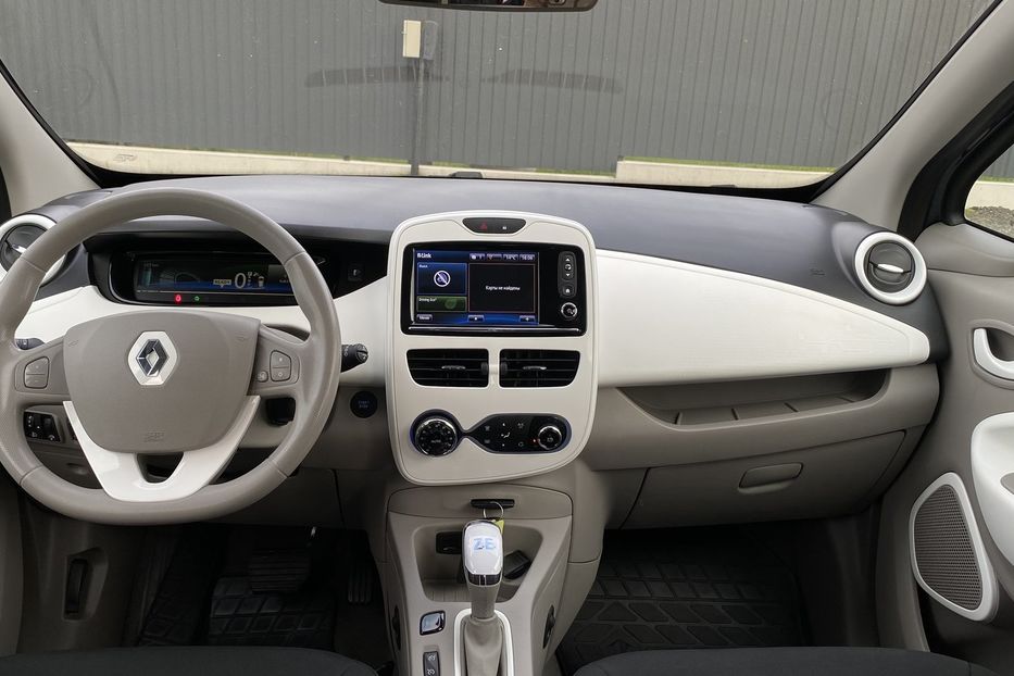 Продам Renault Zoe 2019 года в Луцке