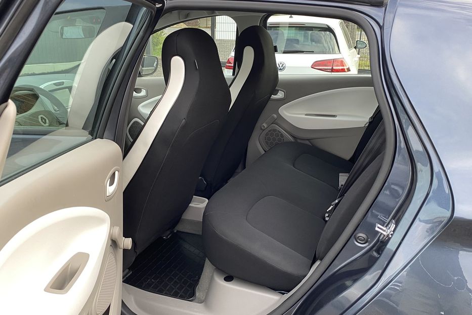 Продам Renault Zoe 2019 года в Луцке