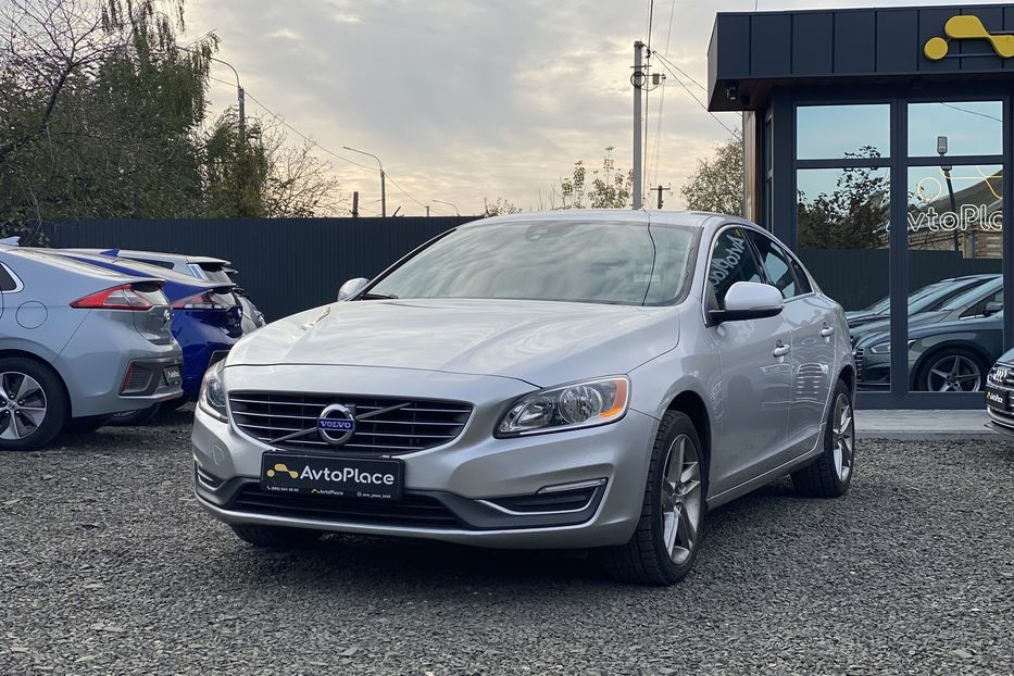 Продам Volvo S60 2013 года в Луцке