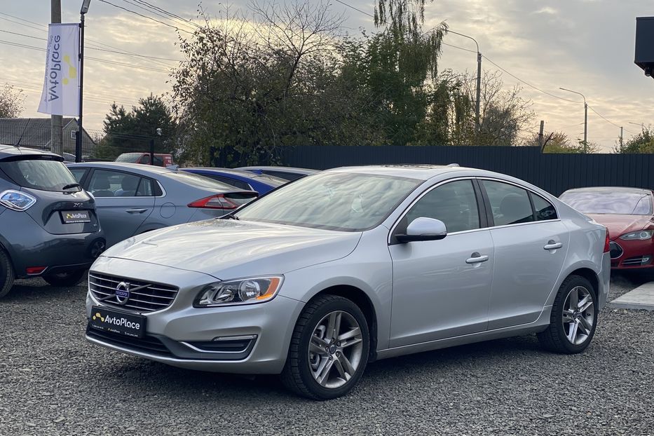Продам Volvo S60 2013 года в Луцке