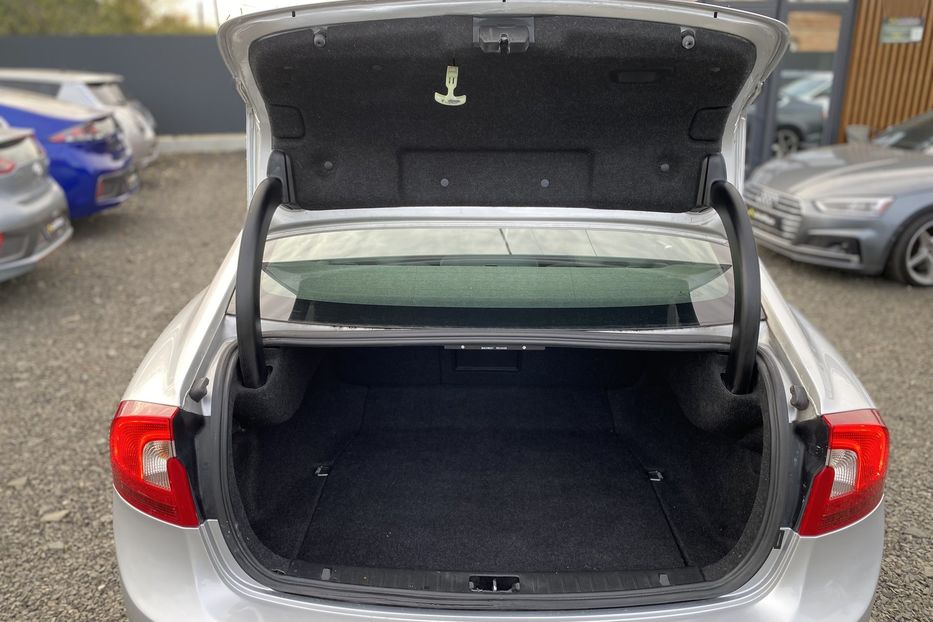 Продам Volvo S60 2013 года в Луцке